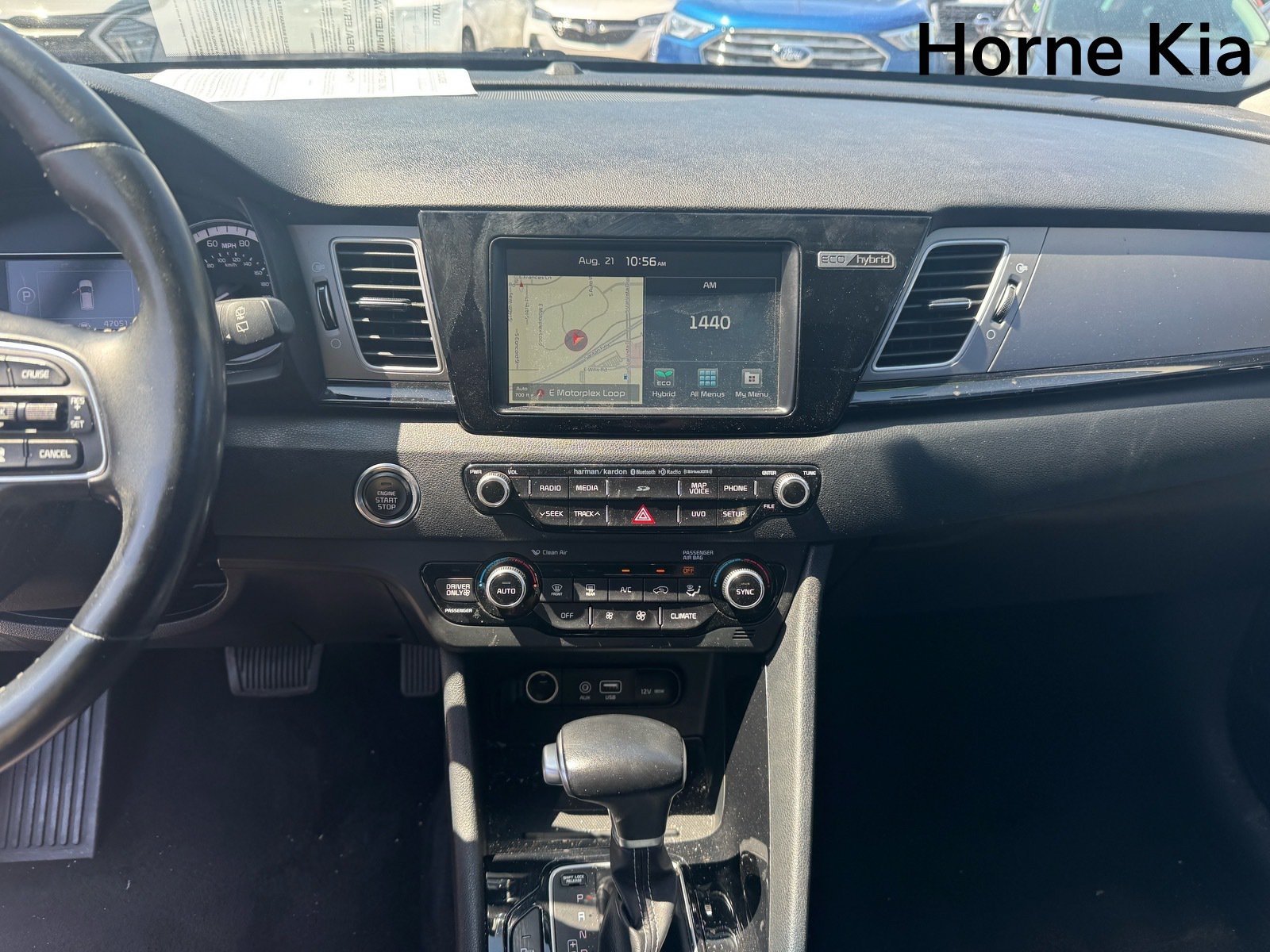 Used 2018 Kia Niro Touring FWD image 20