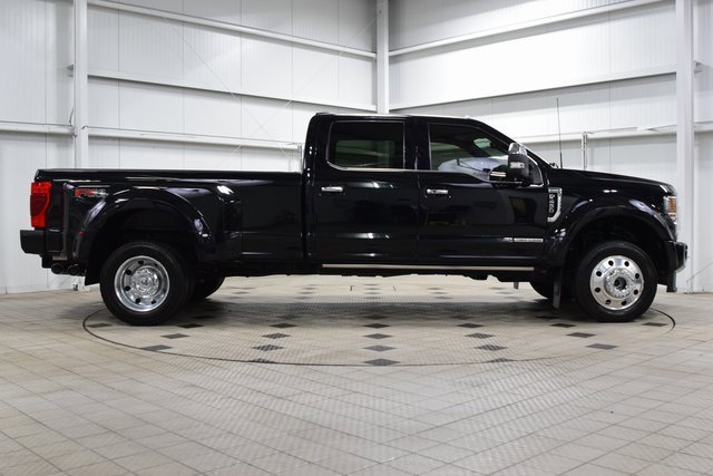 Used 2022 Ford F450 Platinum w/ FX4 Off-Road Package image 9