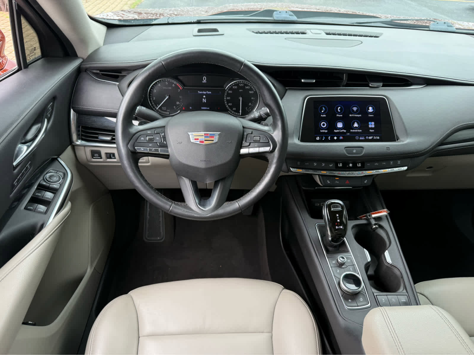 Used 2020 Cadillac XT4 Premium Luxury w/ Cold Weather Package FWD image 25