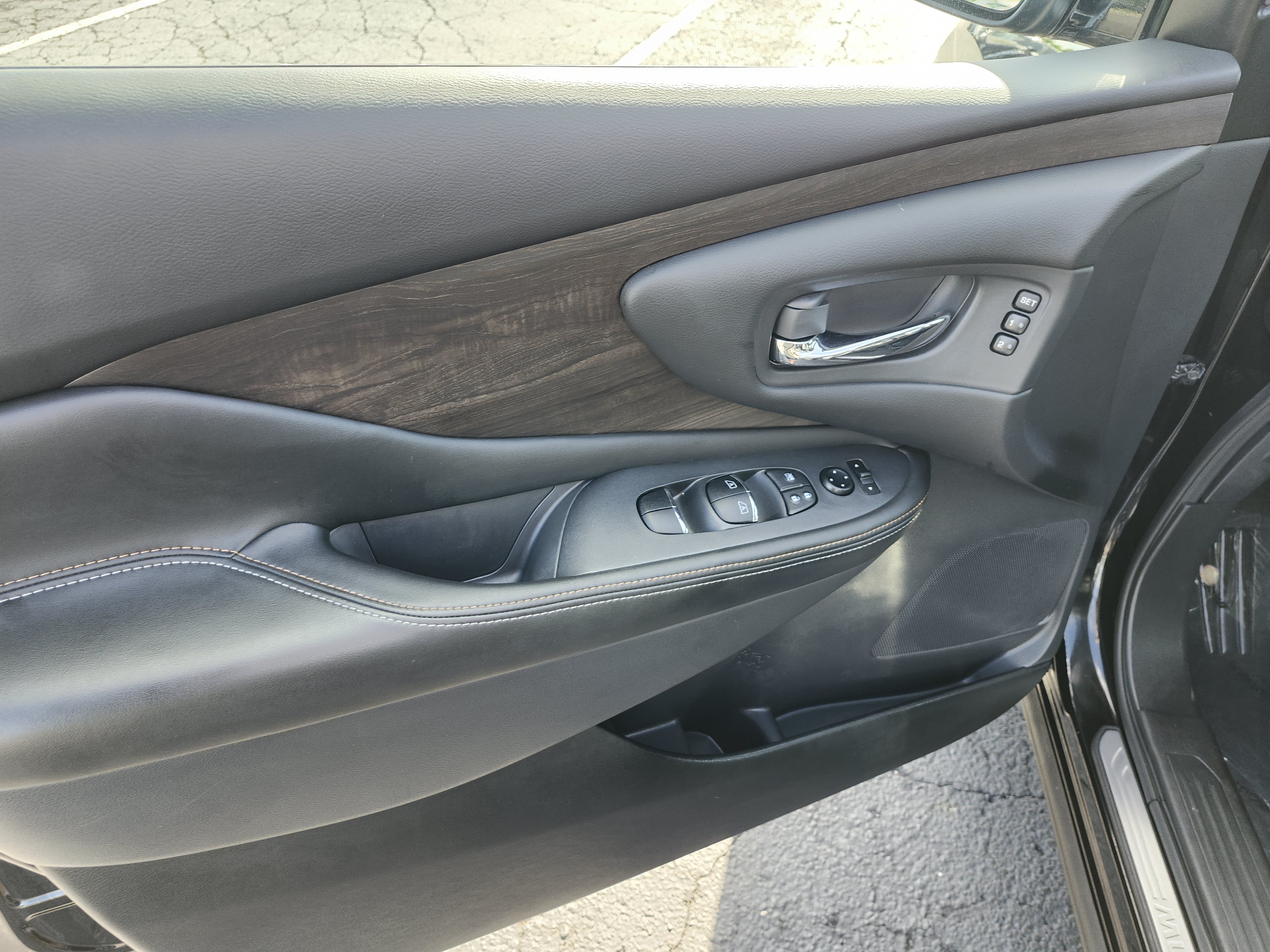 Used 2023 Nissan Murano Platinum w/ Cargo Package AWD/4WD image 29