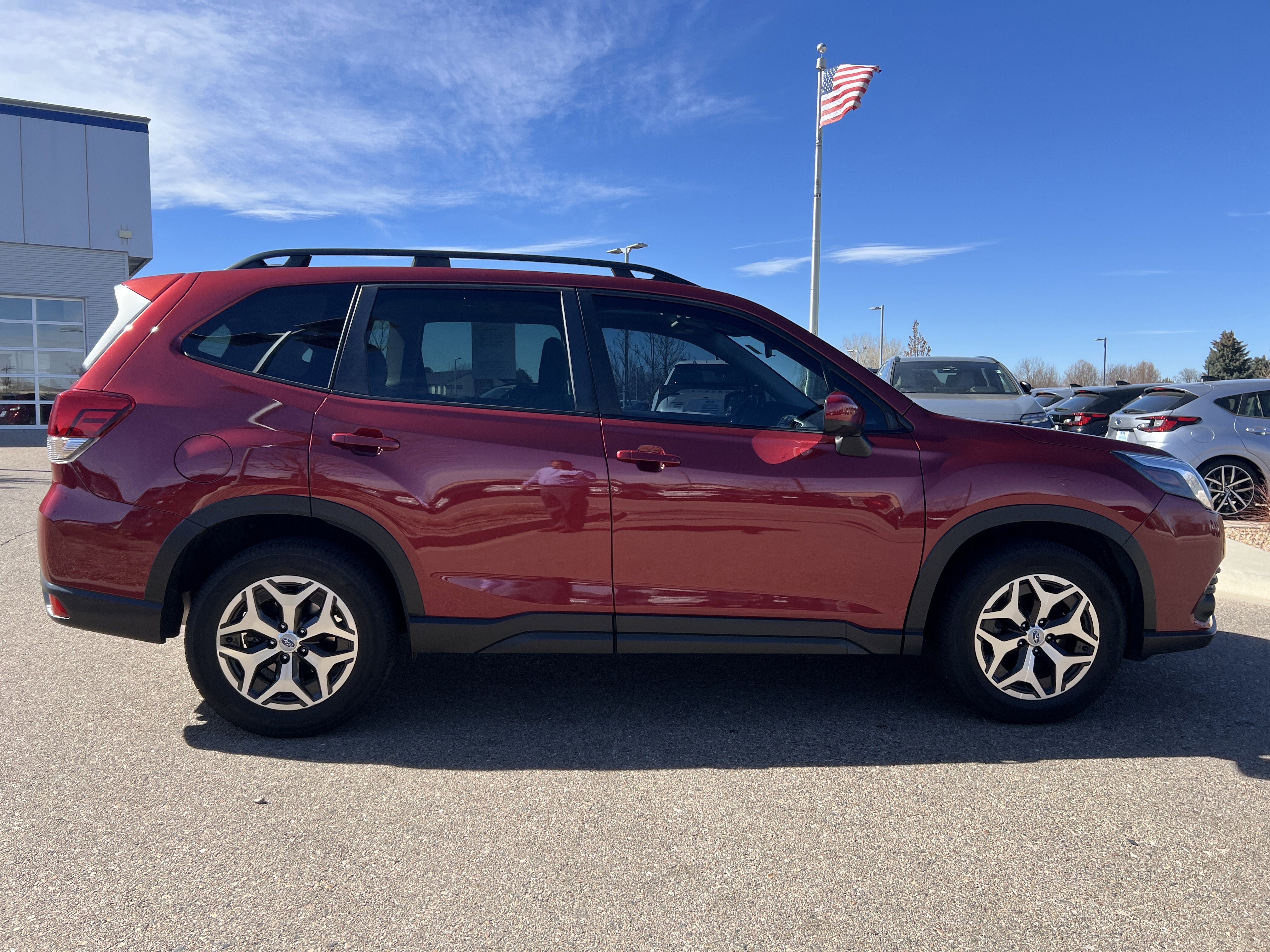 Used 2022 Subaru Forester Premium image 8