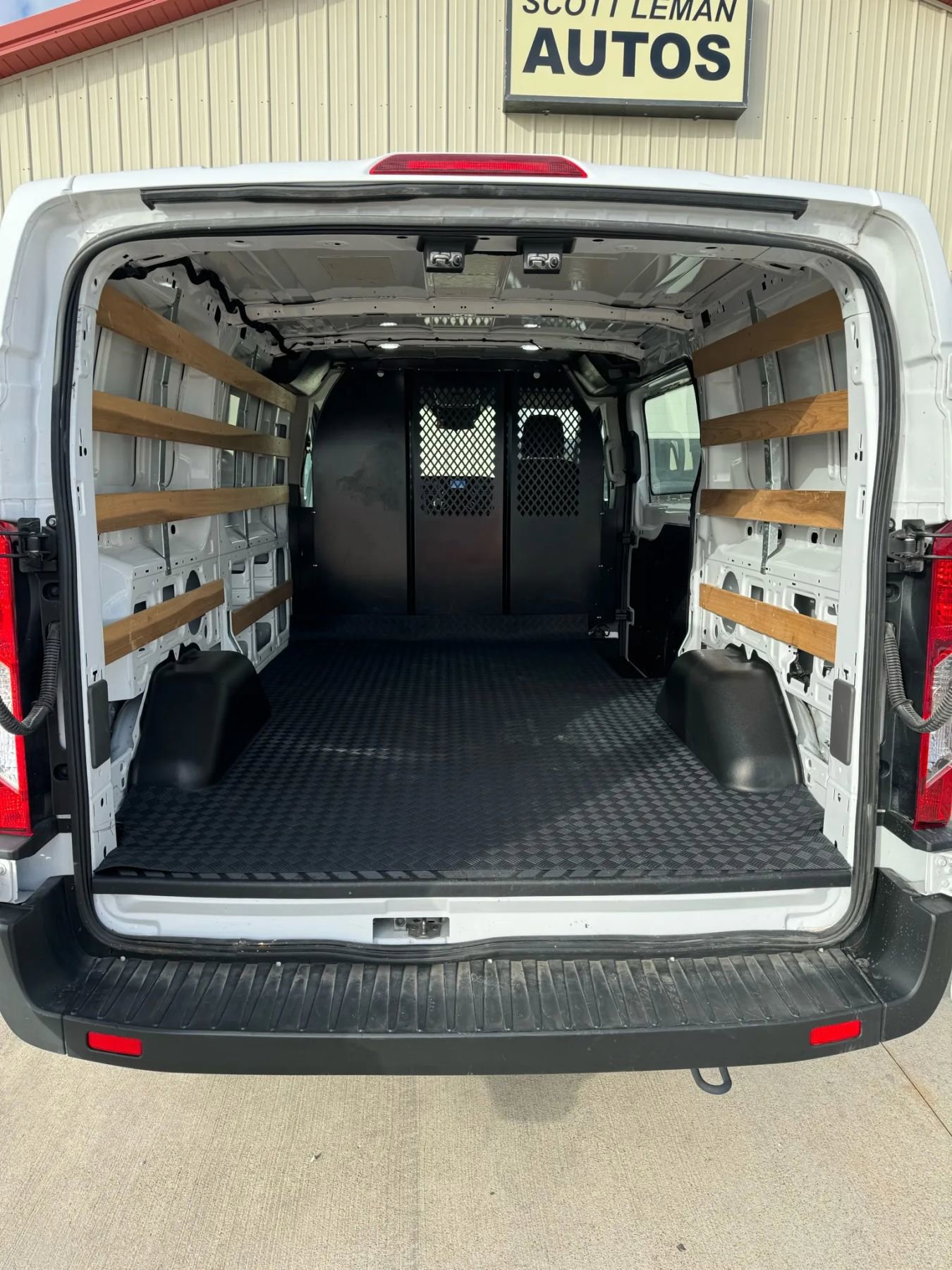 Used 2024 Ford Transit 250 Low Roof w/ Exterior Upgrade Package image 13