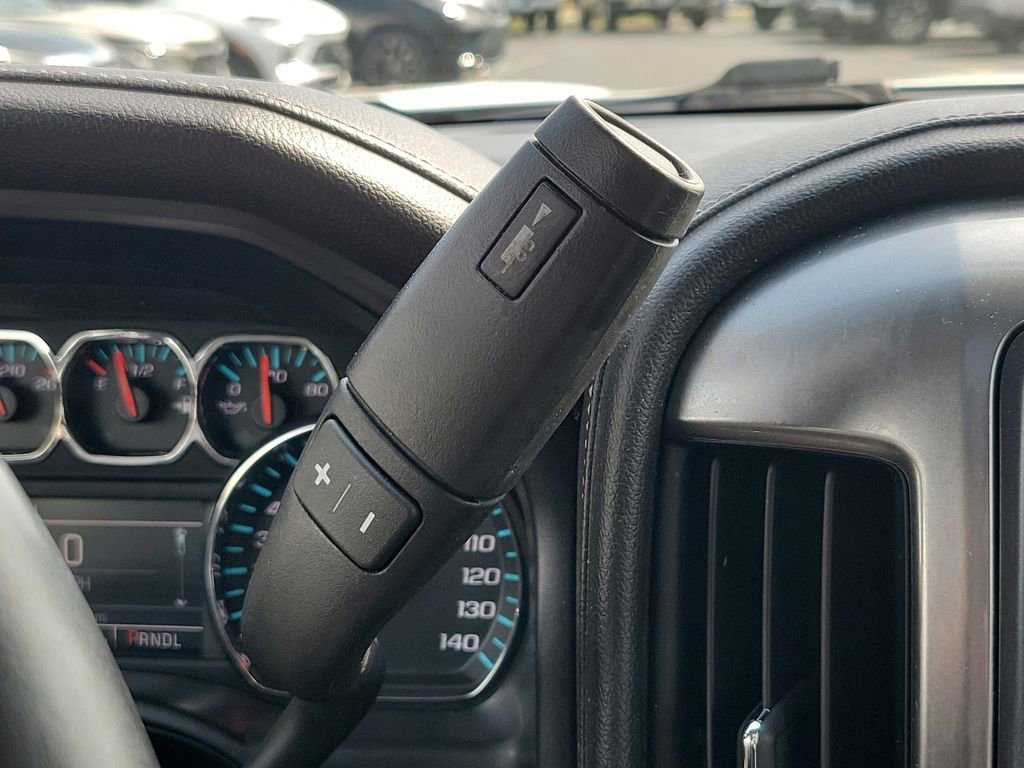 Used 2018 Chevrolet Silverado 1500 LTZ AWD/4WD image 34