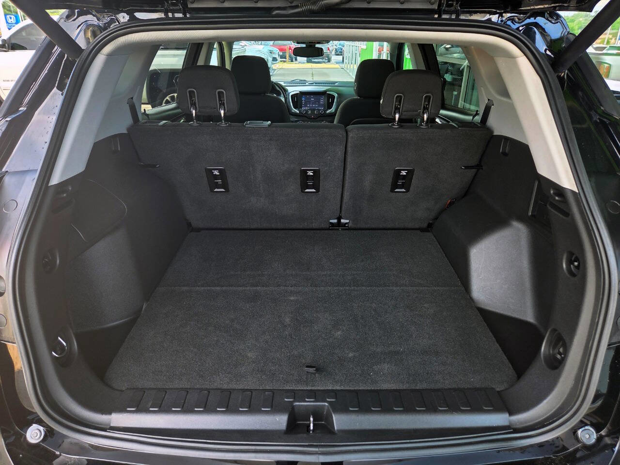 Used 2019 GMC Terrain SLE image 18