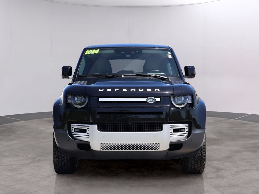 Certified 2024 Land Rover Defender 110 SE AWD/4WD image 2