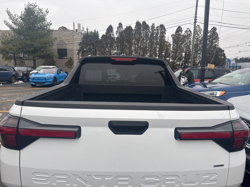 Used 2025 Hyundai Santa Cruz SEL image 5