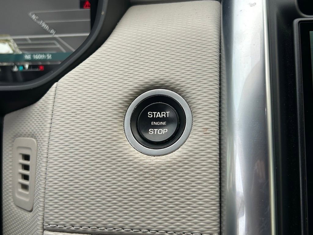 Used 2021 Land Rover Discovery S R-Dynamic image 53