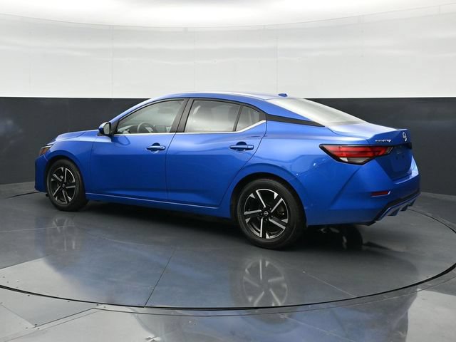 Used 2024 Nissan Sentra SV FWD image 3