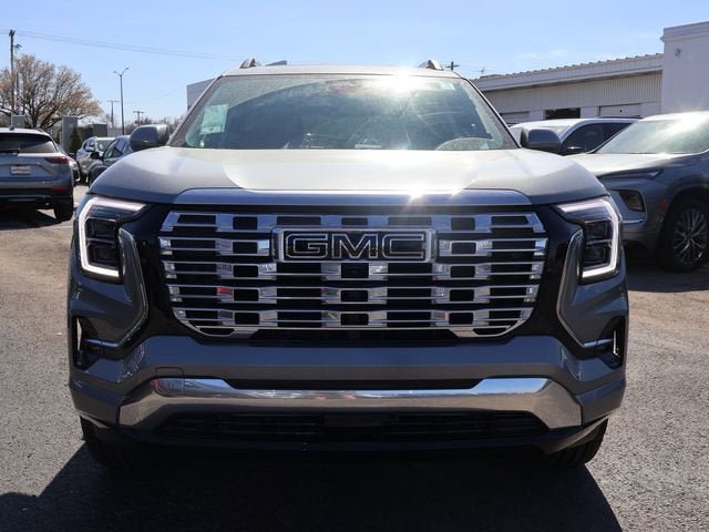 New 2026 GMC Terrain Denali w/ LPO, Black Badging Package AWD/4WD image 2