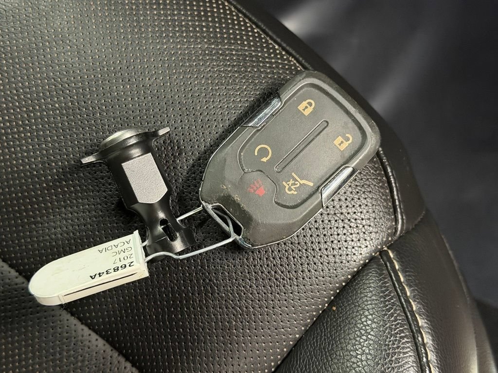 Certified 2017 GMC Acadia SLT AWD/4WD image 27