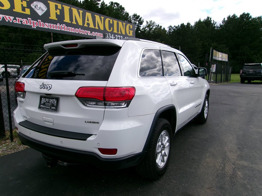 Used 2018 Jeep Grand Cherokee Laredo image 9