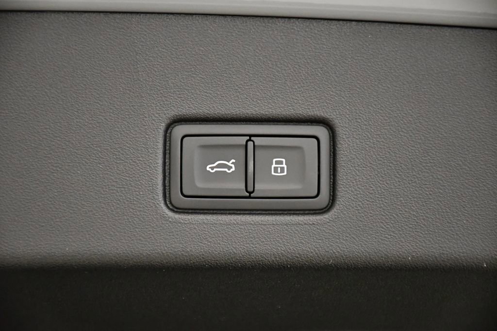 New 2026 Audi Q4 e-tron Premium image 56