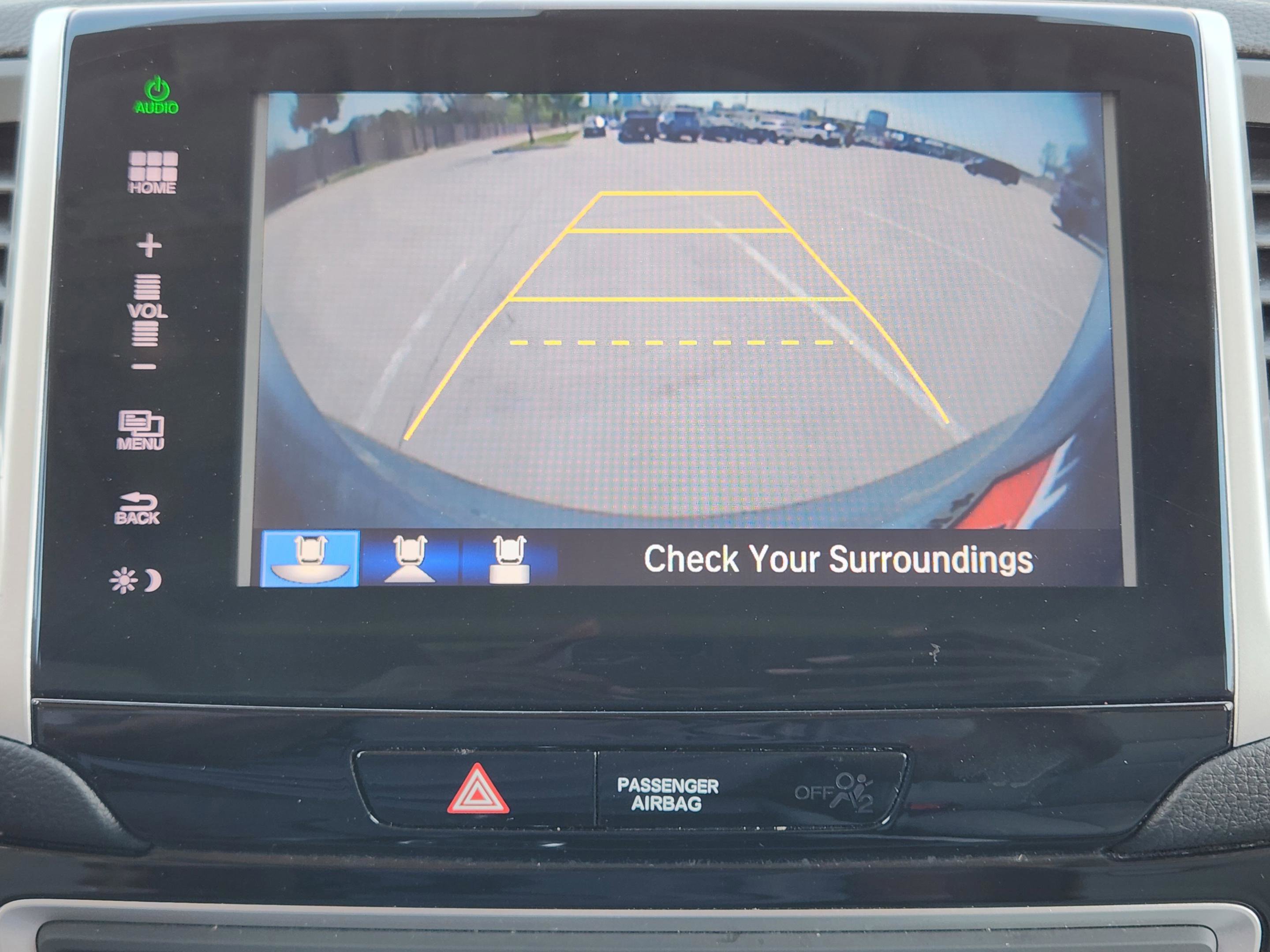 Used 2016 Honda Pilot Touring image 18