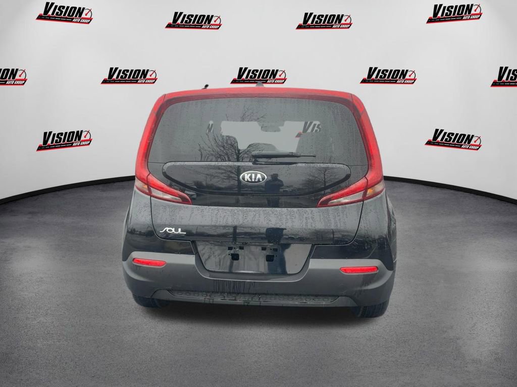 Used 2021 Kia Soul LX image 6