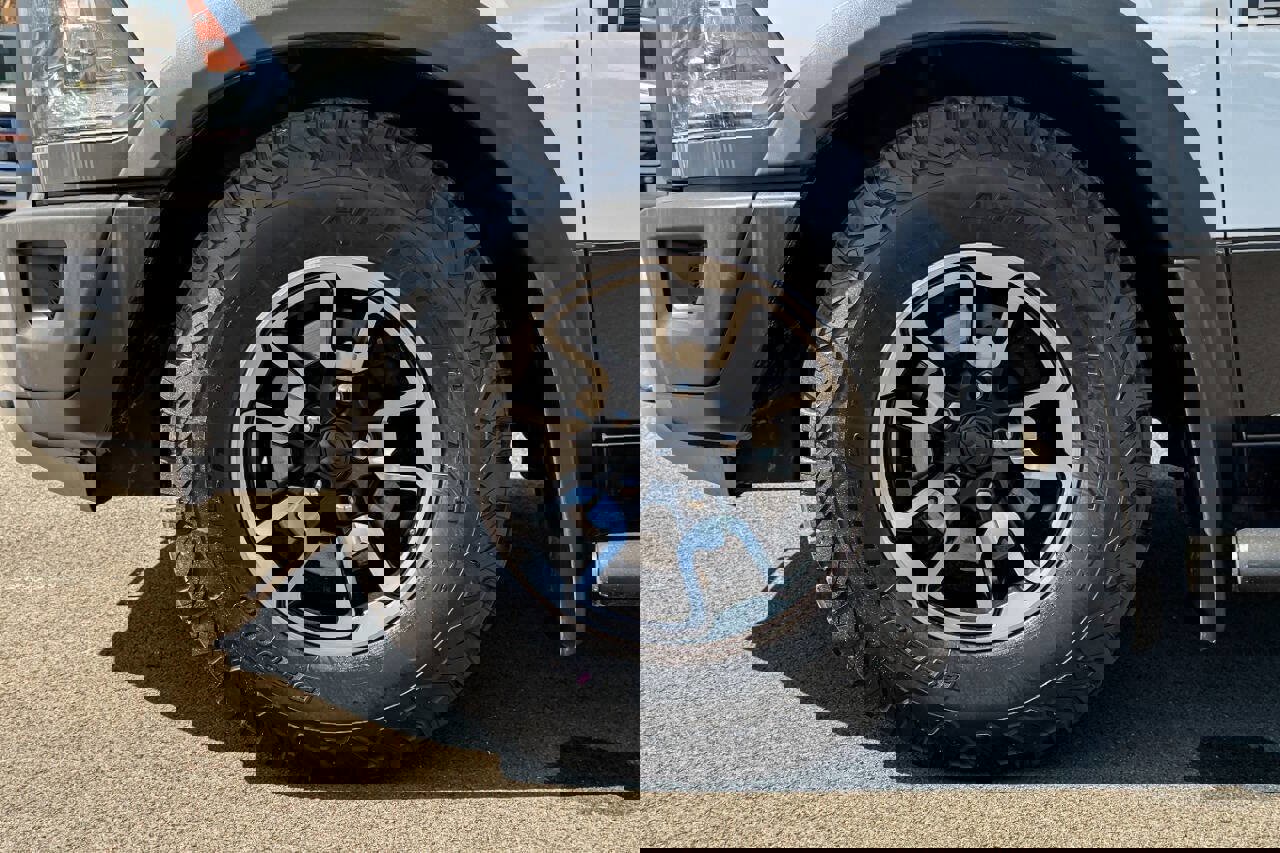 Used 2017 RAM 1500 Rebel w/ Luxury Group image 40