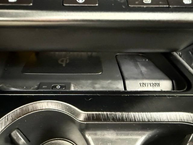 Used 2022 Lexus UX 250h w/ Luxury Package AWD/4WD image 38
