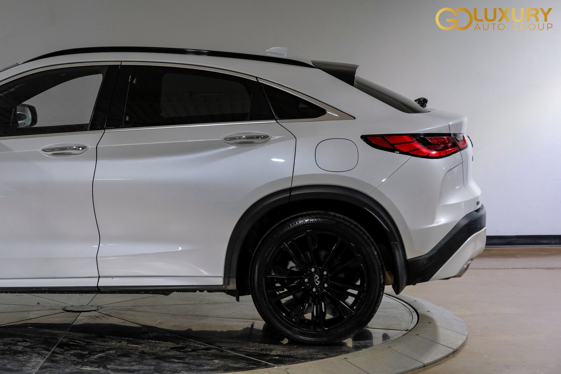Used 2023 INFINITI QX55 Luxe w/ Cargo Package AWD/4WD image 15