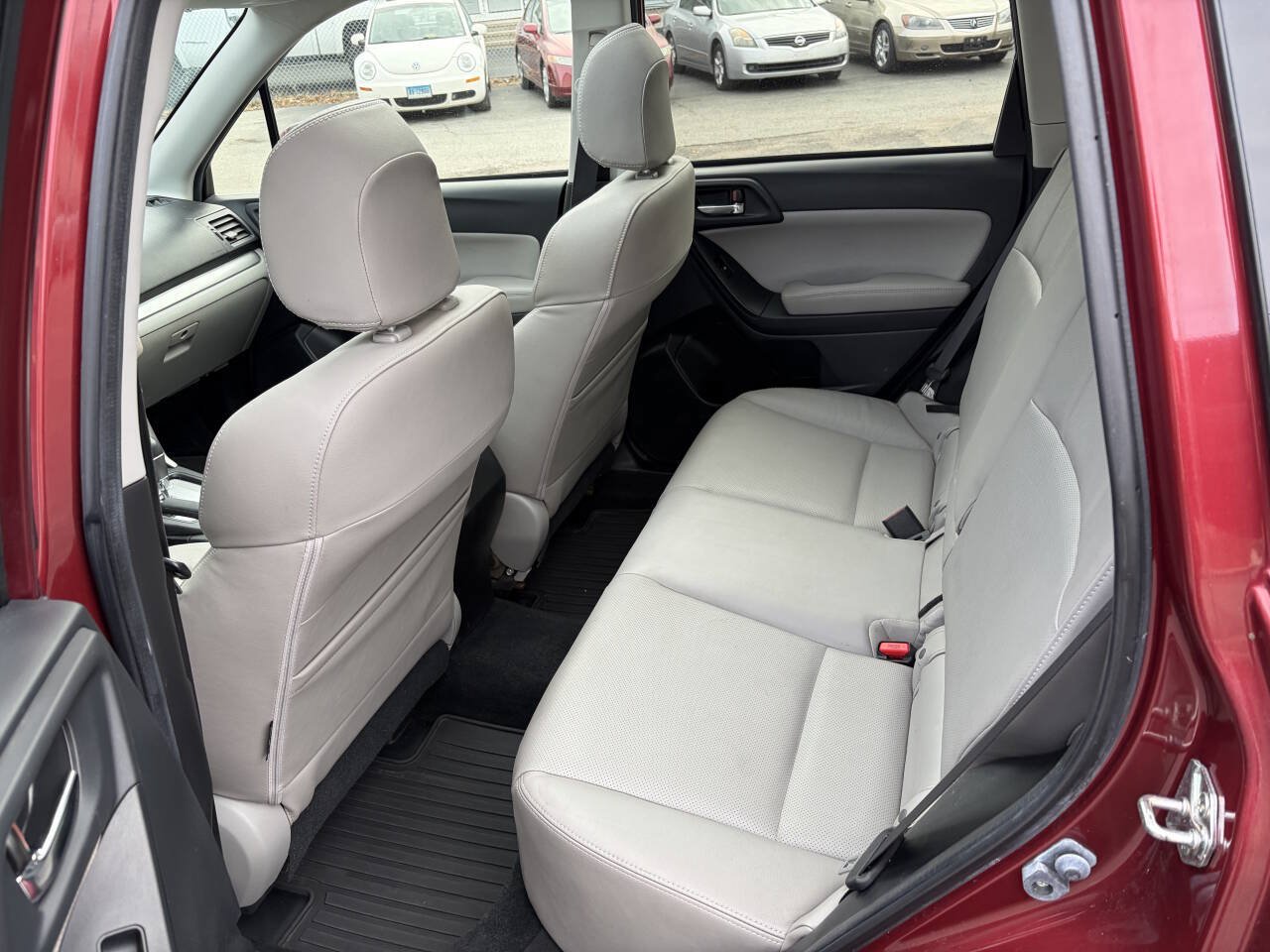 Used 2015 Subaru Forester 2.5i Limited AWD/4WD image 12
