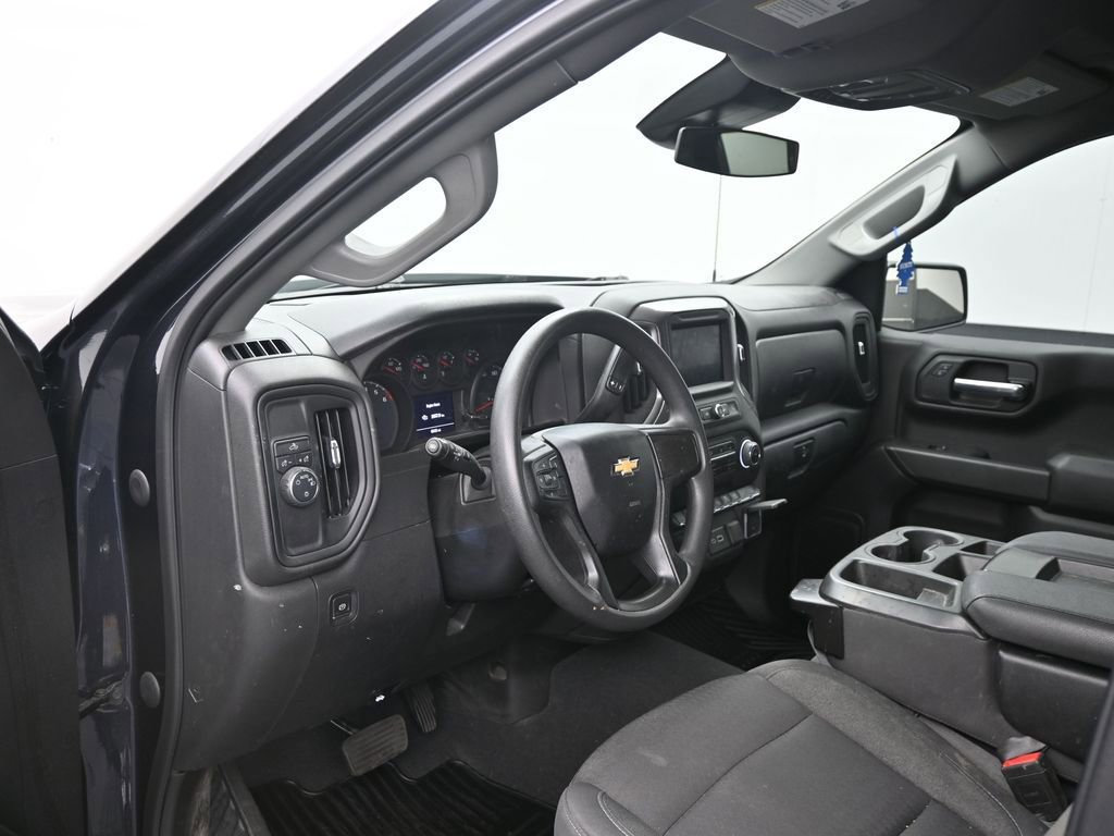 Used 2023 Chevrolet Silverado 1500 Custom RWD image 10