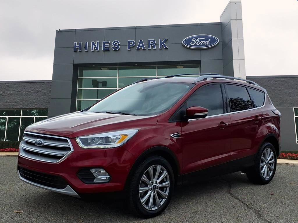 Used 2018 Ford Escape Titanium image 3