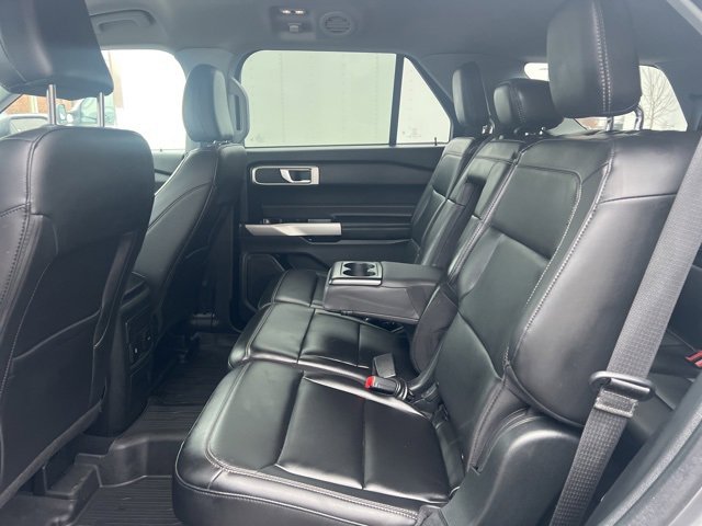 Used 2023 Ford Explorer XLT w/ Equipment Group 202A image 19