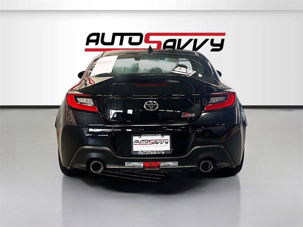 Used 2025 Toyota GR86 Premium w/ ALL Weather Mat Package (TMS) image 6