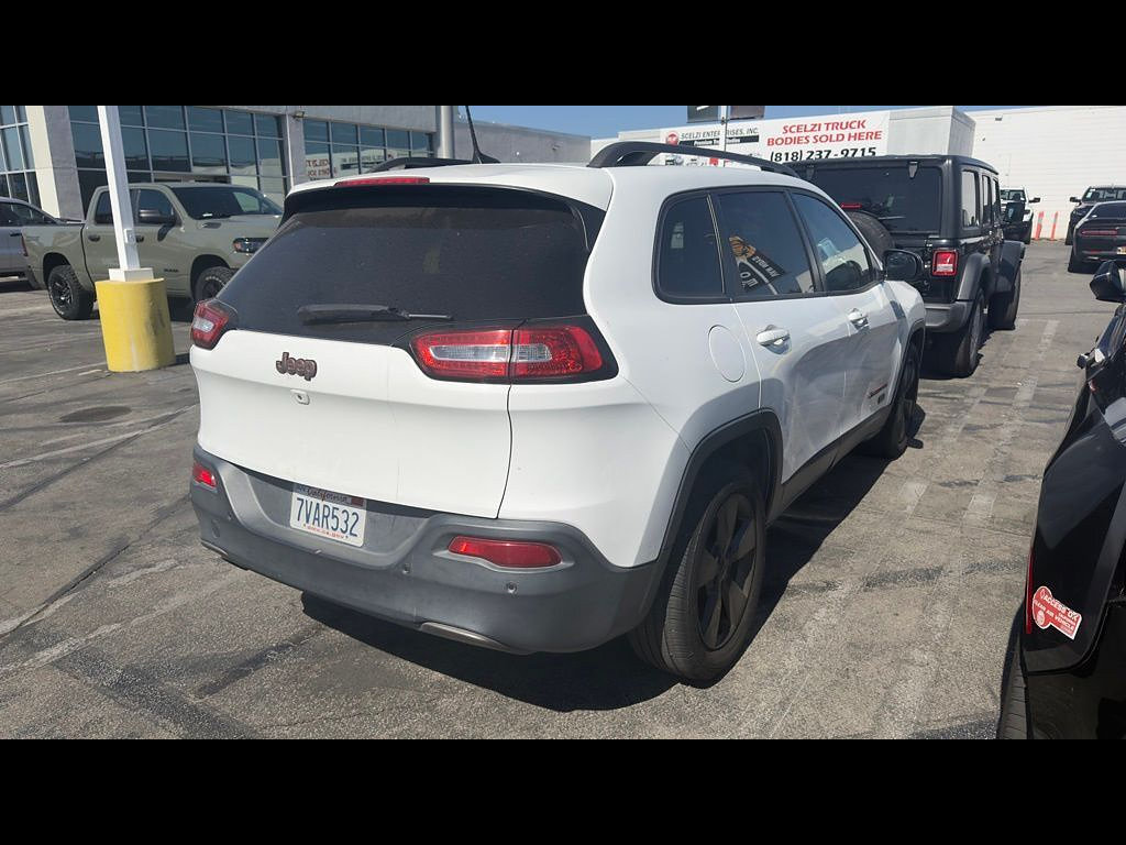 Used 2016 Jeep Cherokee 75th Anniversary FWD image 4
