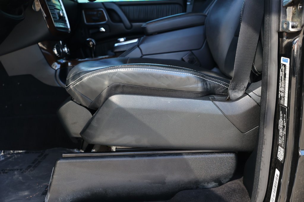 Used 2015 Mercedes-Benz G 550 image 23