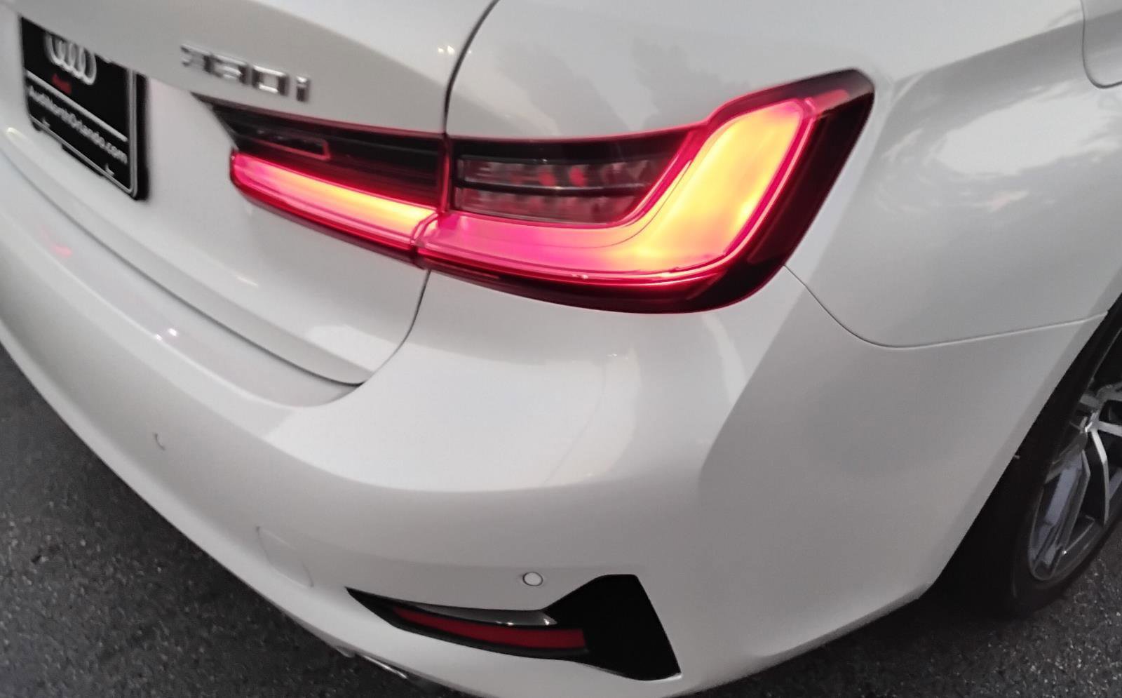 Used 2021 BMW 330i Sedan w/ Convenience Package image 10