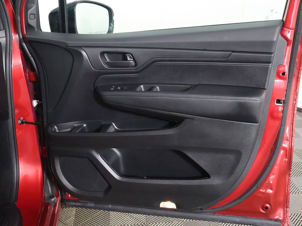 Used 2025 Honda Odyssey Sport-L image 25