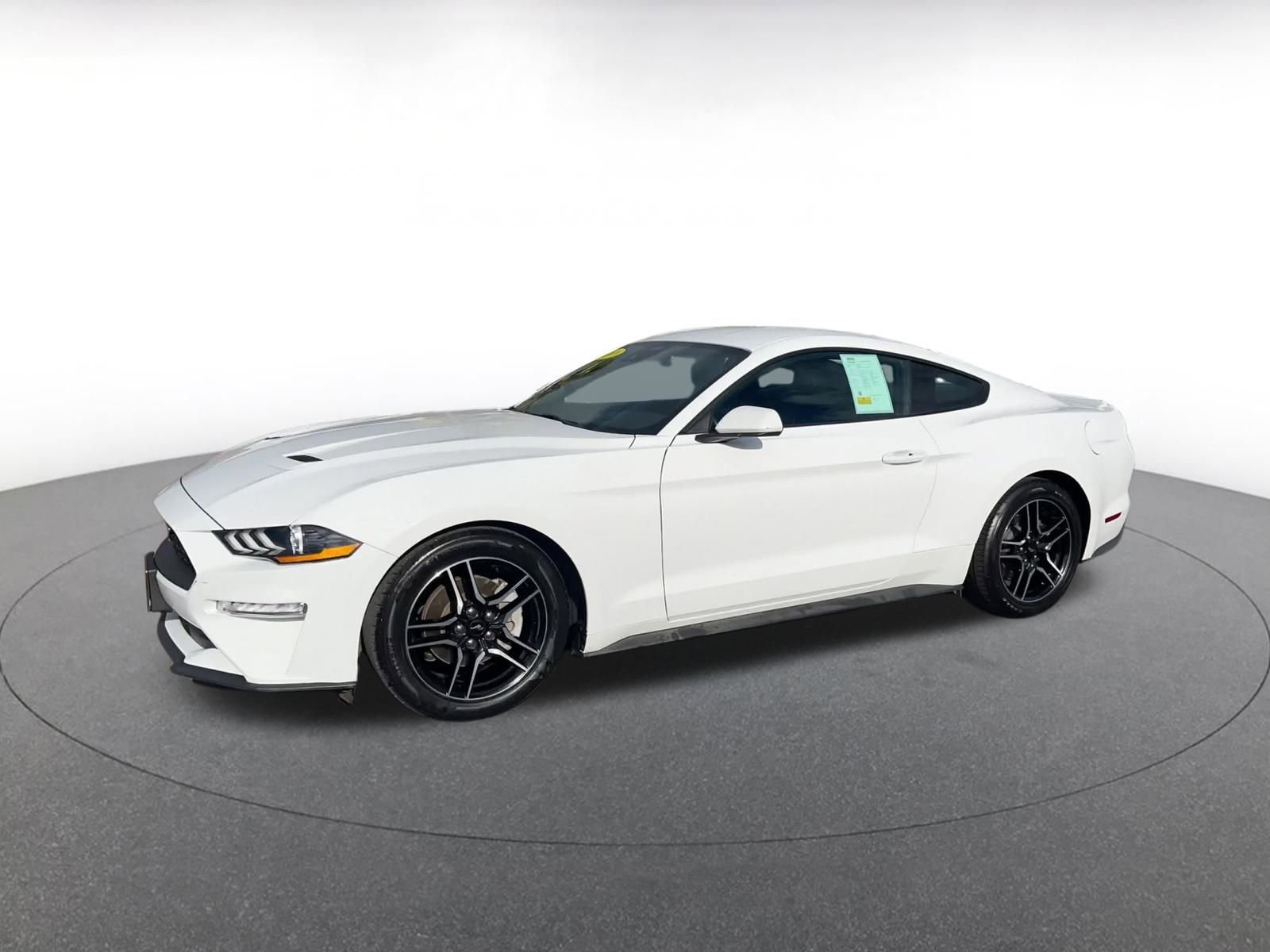 Used 2023 Ford Mustang Premium image 8