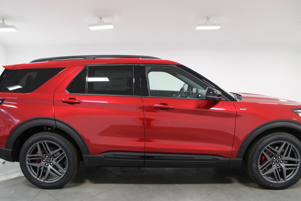 New 2026 Ford Explorer ST-Line w/ ST-Line Street Pack image 10