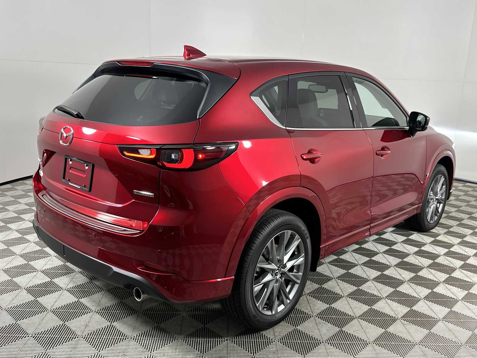 Used 2025 MAZDA CX-5 AWD 2.5 S w/ Premium Plus Pkg image 8