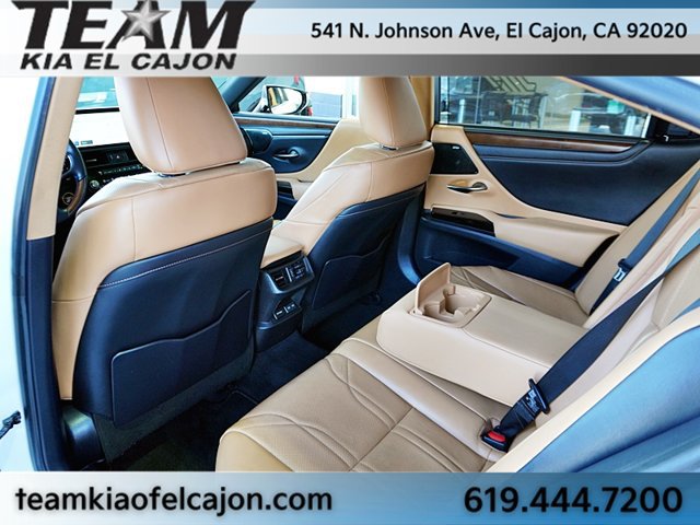 Used 2024 Lexus ES 300h Ultra Luxury w/ Accessory Package (Z2) FWD image 20