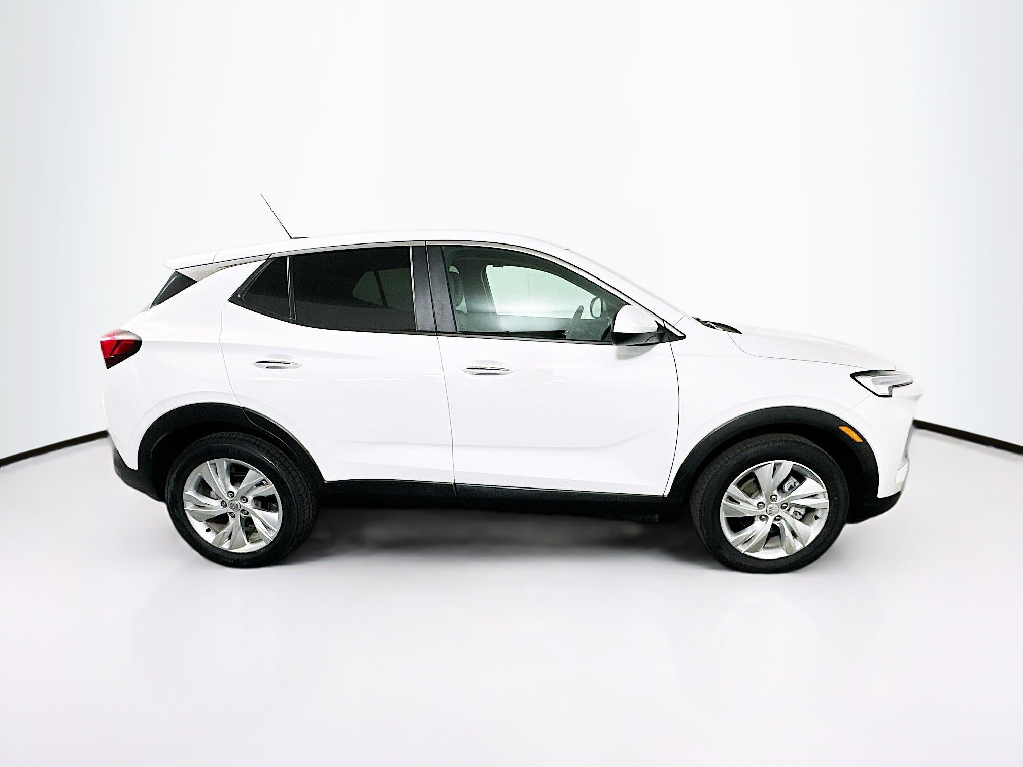 Used 2025 Buick Encore GX Preferred FWD image 10