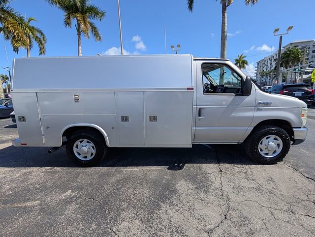 Used 2013 Ford E-350 and Econoline 350 Super Duty w/ PWR Locks & Windows Group image 17