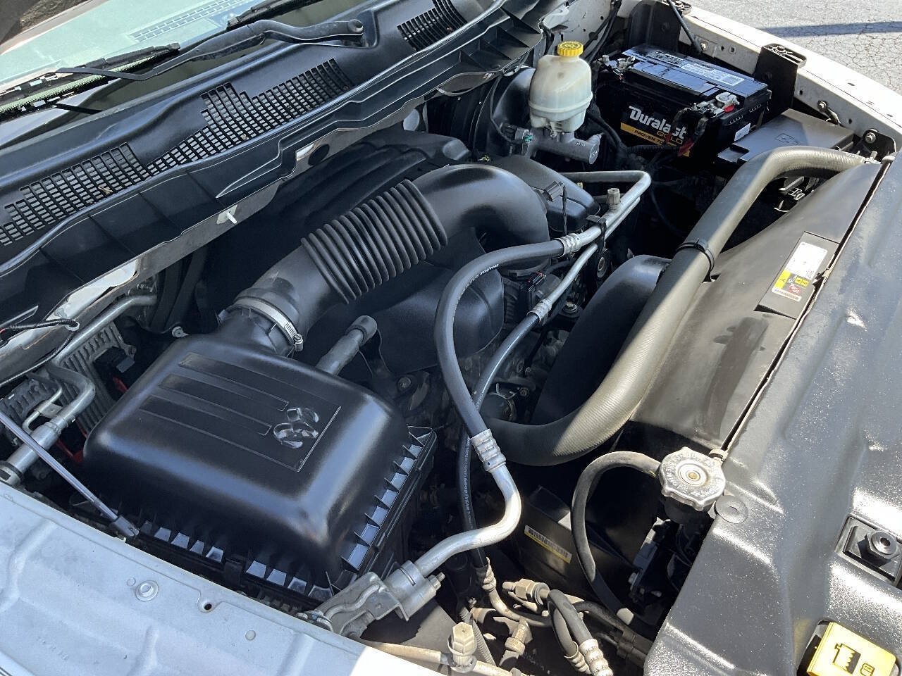 Used 2014 RAM 1500 Classic SLT w/ Remote Start & Security Group AWD/4WD image 28
