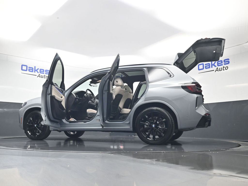 Used 2024 BMW X3 xDrive30i w/ Premium Package image 63