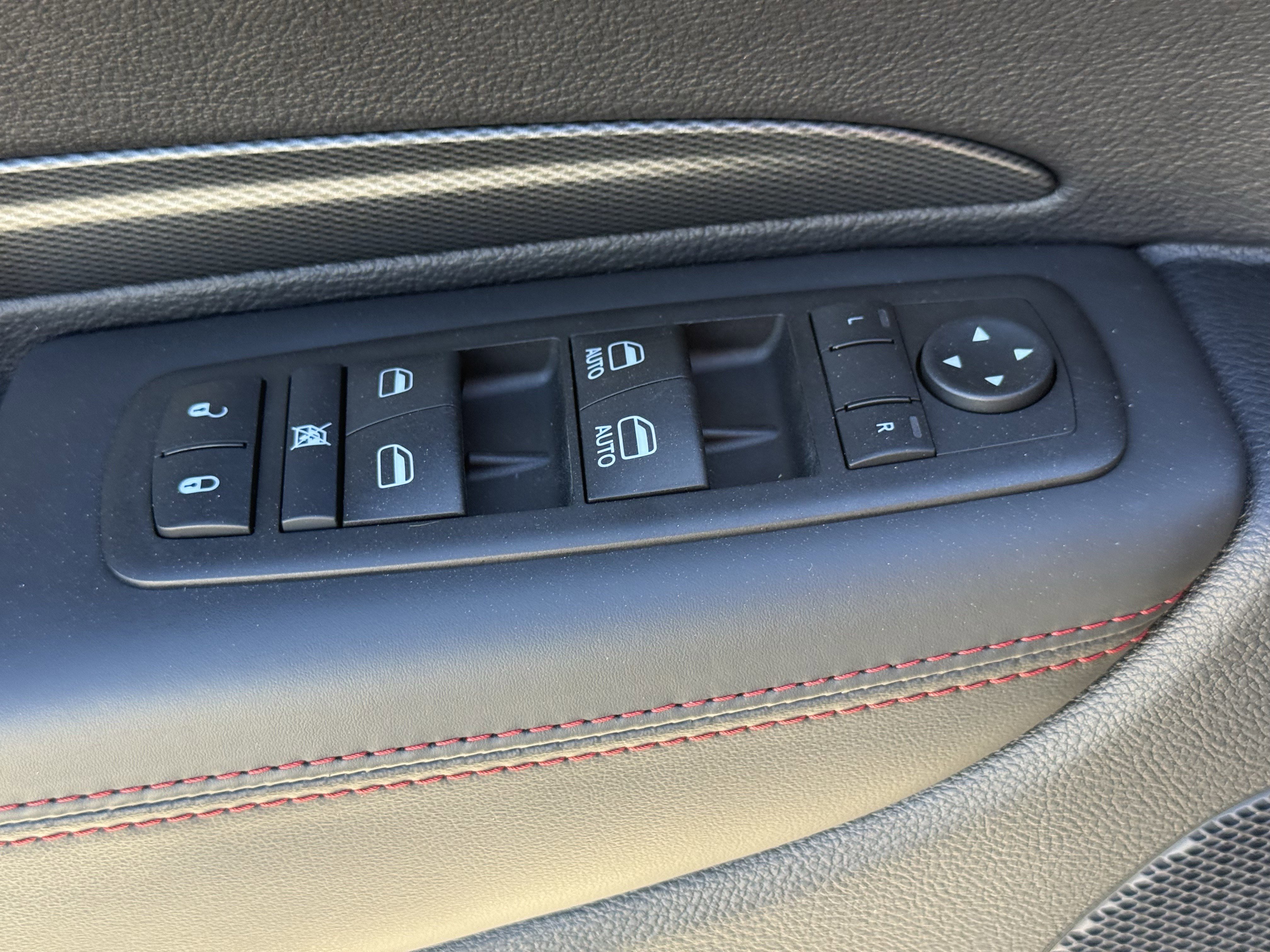 Used 2024 Dodge Durango GT image 26