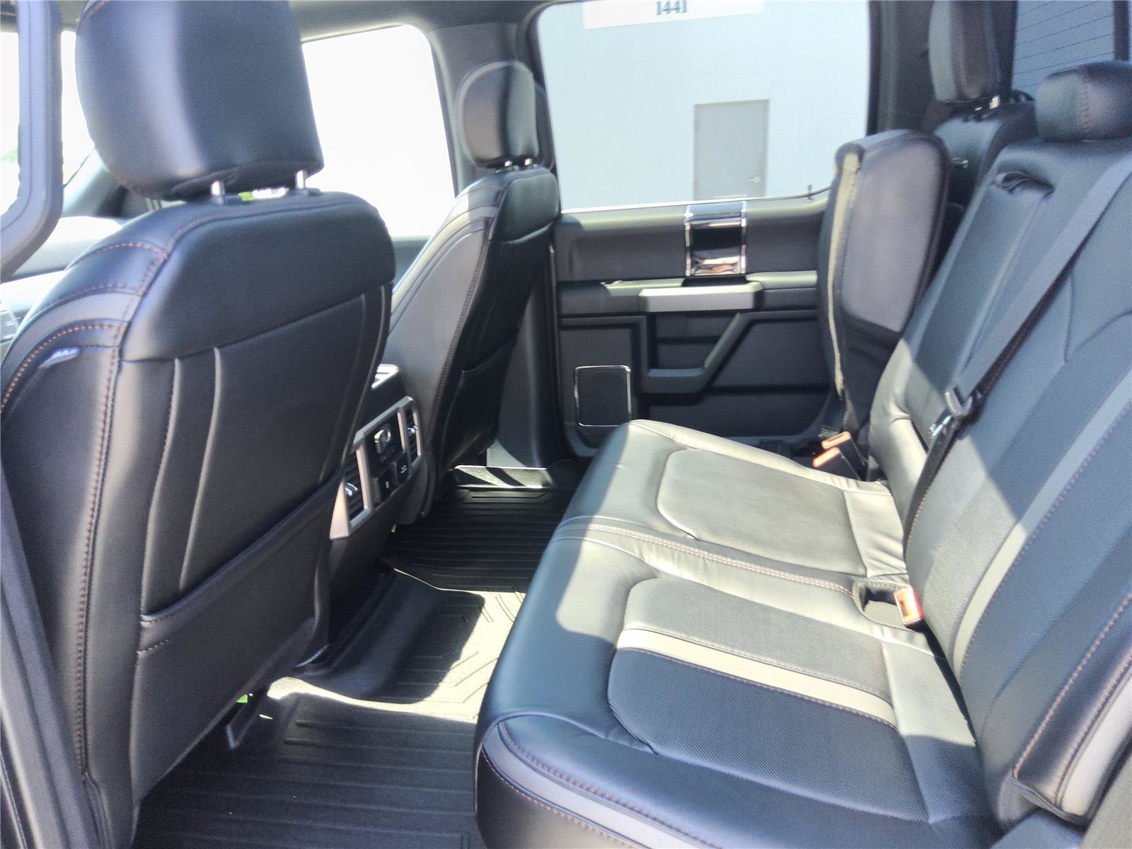 Used 2021 Ford F250 Platinum w/ FX4 Off-Road Package AWD/4WD image 18