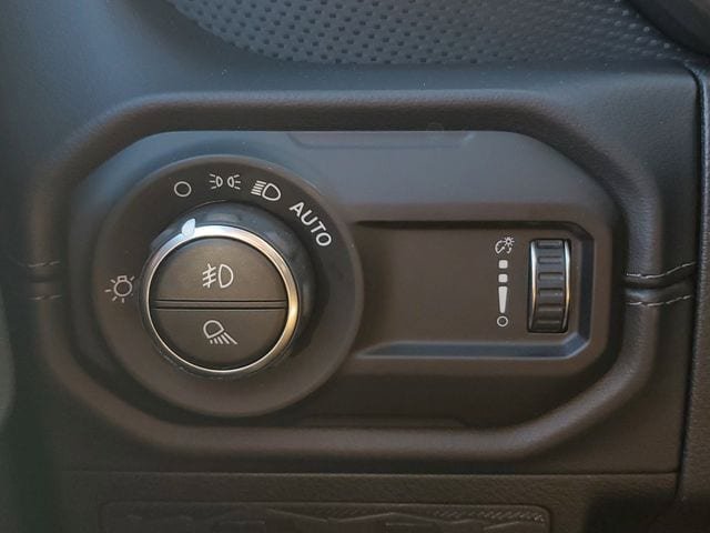New 2026 Jeep Gladiator Rubicon AWD/4WD image 37