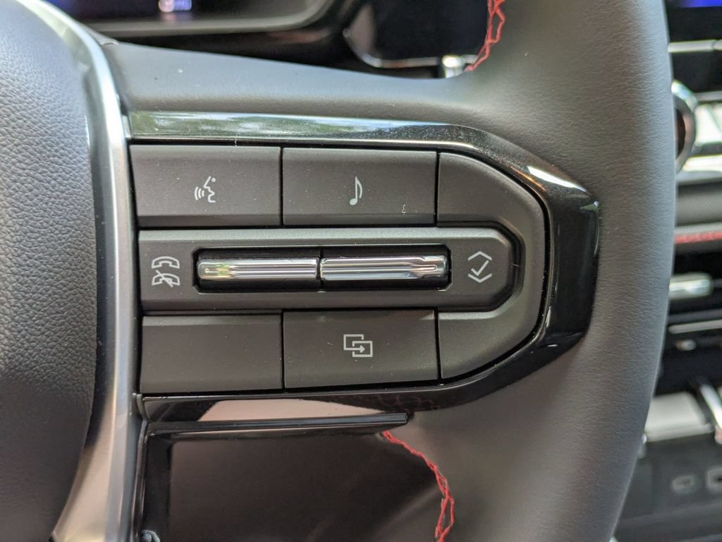 New 2026 Chevrolet Colorado Z71 w/ Technology Package AWD/4WD image 14
