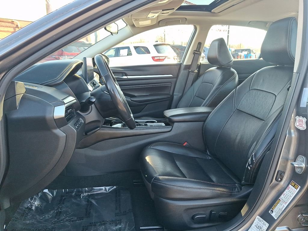Used 2023 Nissan Altima 2.5 SL FWD image 15