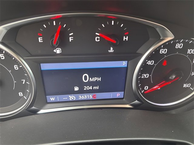 Used 2024 GMC Terrain SLT image 17