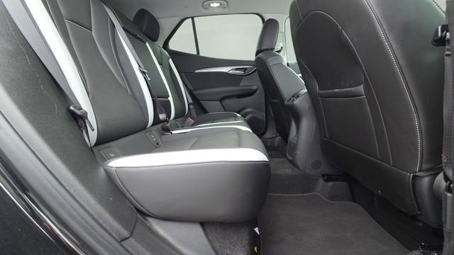 Used 2025 Buick Envision Sport Touring image 19