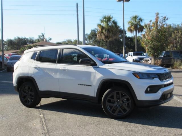 New 2026 Jeep Compass Latitude image 2