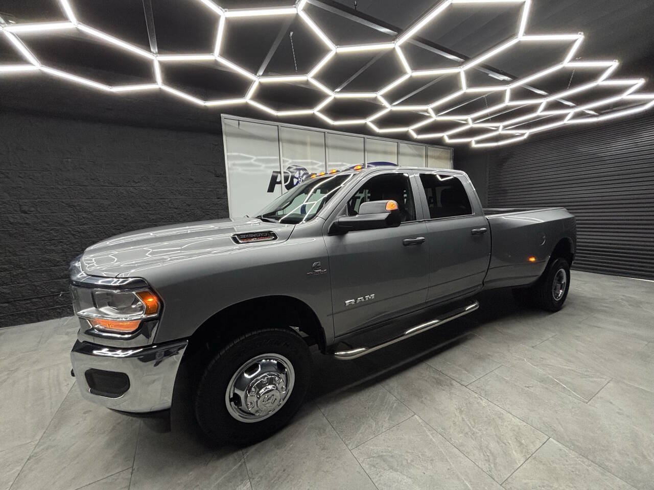 Used 2021 RAM 3500 Tradesman AWD/4WD image 7