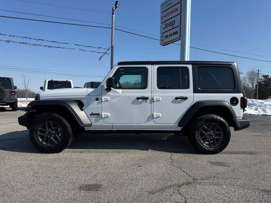Used 2024 Jeep Wrangler Sport S image 2