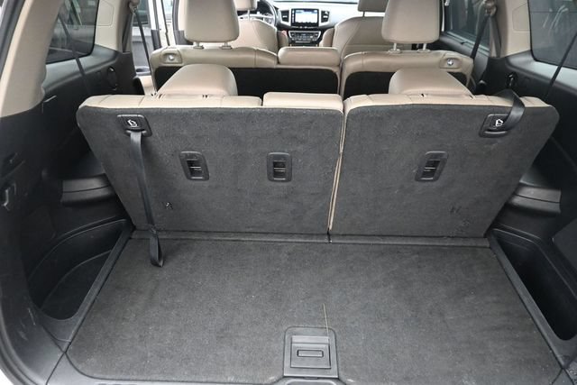Used 2016 Honda Pilot Touring image 28