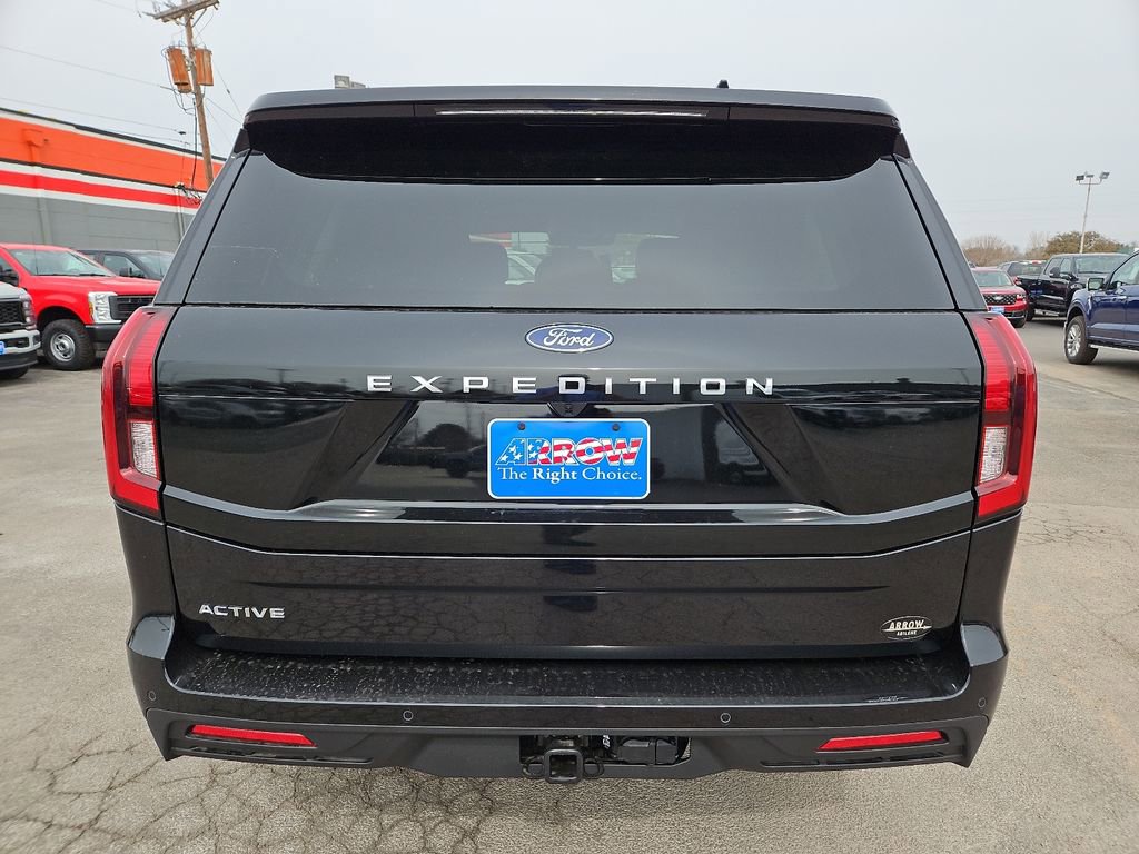 New 2026 Ford Expedition Active image 10